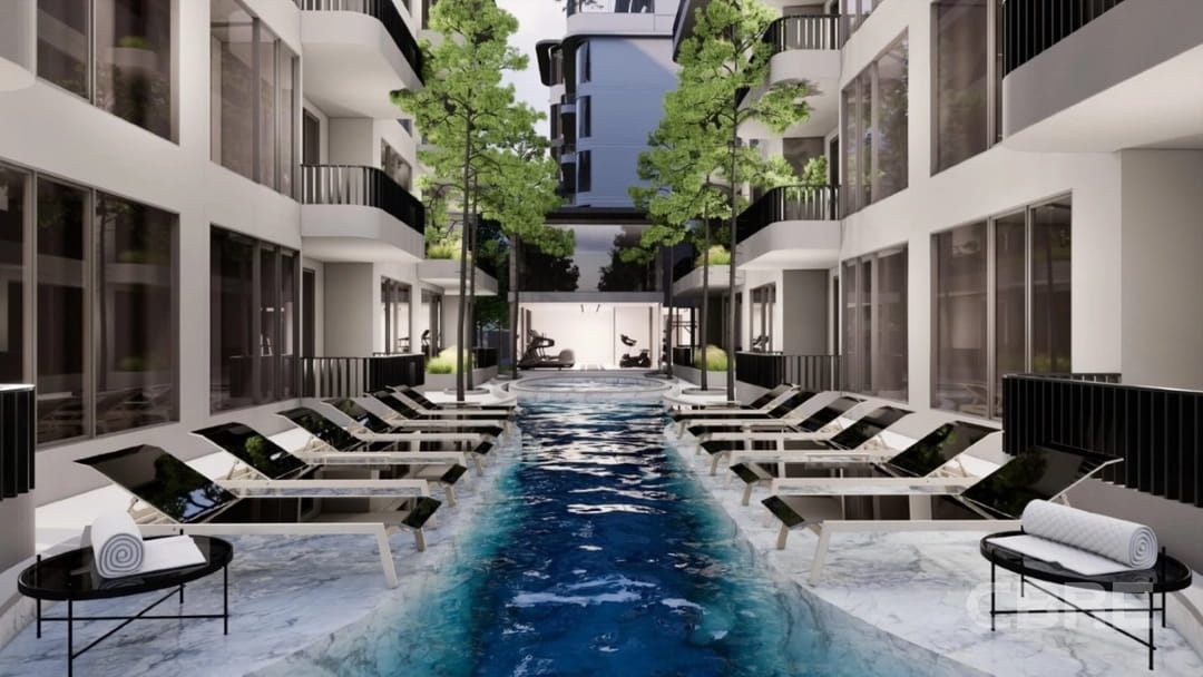 Pool & Residence